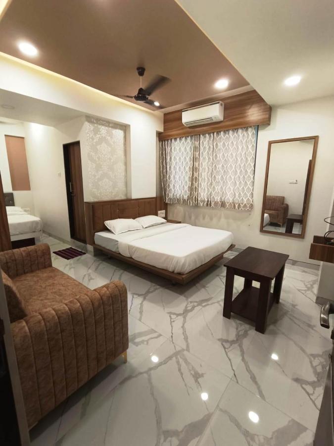 Sai Sagar Lodging & Boarding Ulhasnagar Экстерьер фото