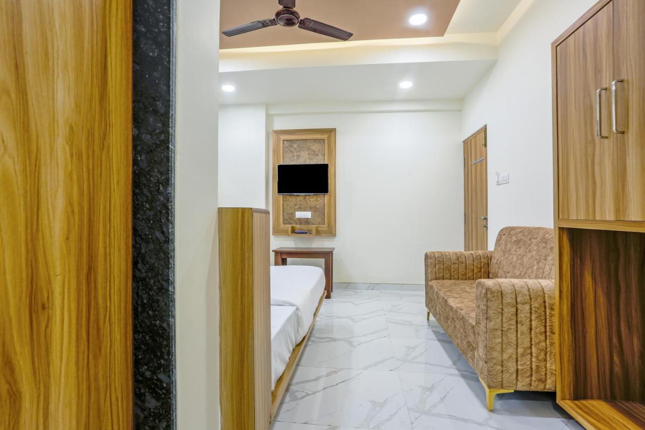 Sai Sagar Lodging & Boarding Ulhasnagar Экстерьер фото